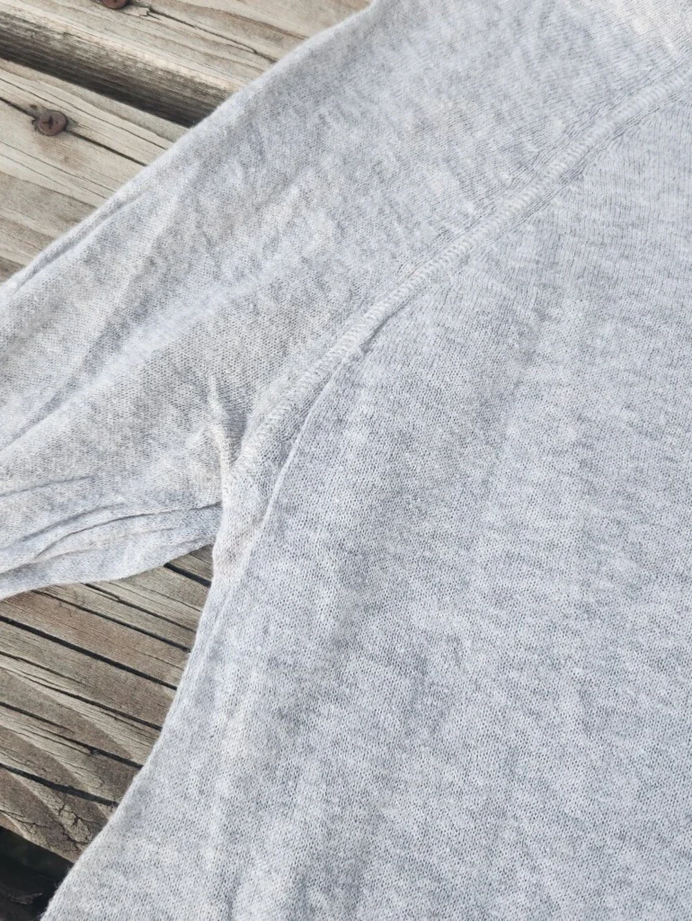 American Eagle Outfitters photos pilling size